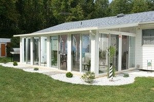 Read more about the article Sunroom vs Screen Room: Why A Sunroom is Better